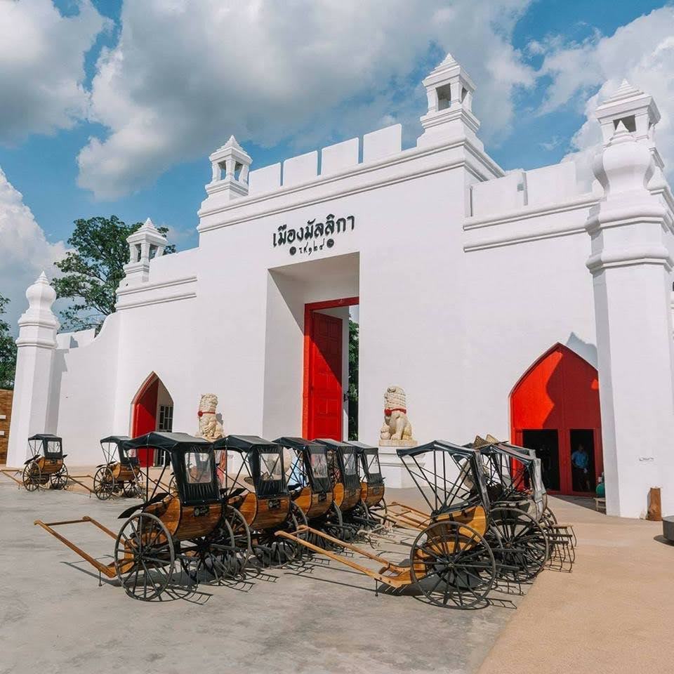 เมืองมัลลิกา ร.ศ. 124 จ.กาญจนบุรี: ย้อนวันวานสู่ยุครัตนโกสินทร์อย่างมีชีวิต